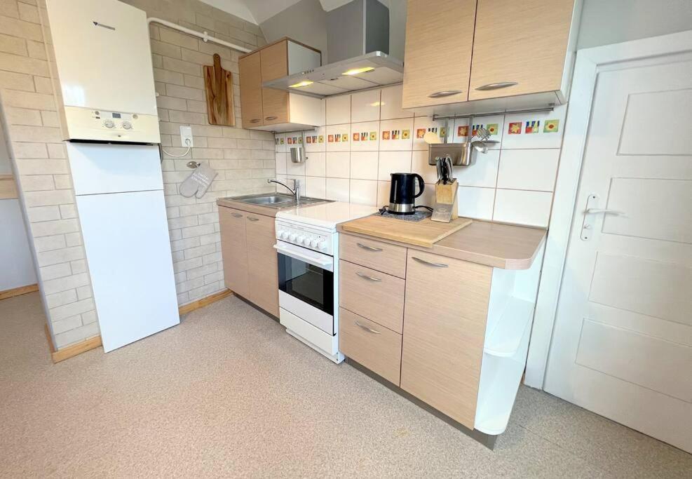 Ferienwohnung Kotedzas Nuomai - Retro 70, Siauliai Exterior foto